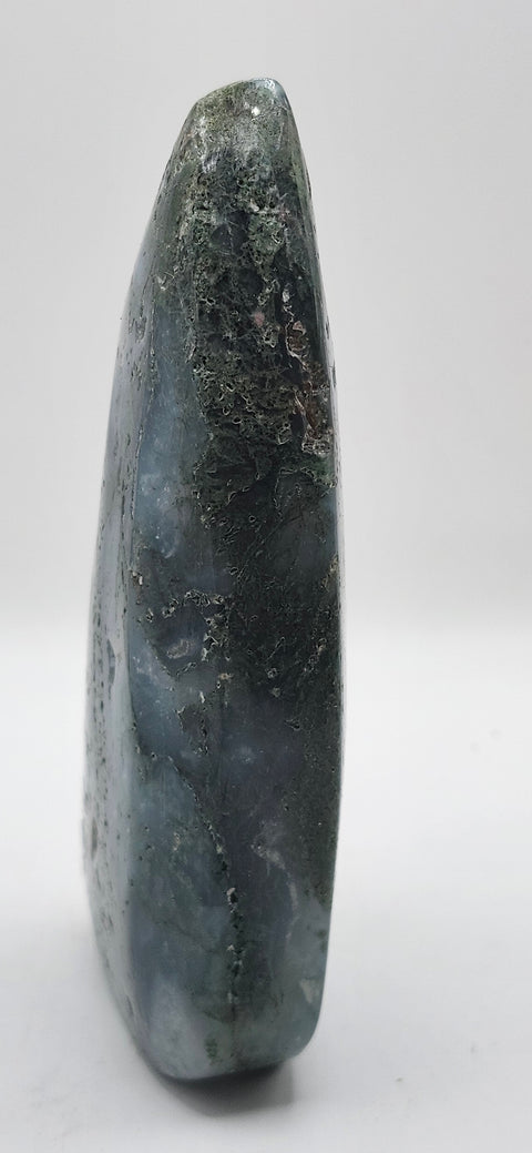 Druzy Moss agate tear tower! 5.5 inches 8.5 ounces