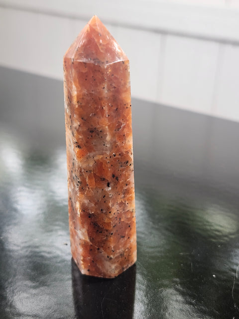 Calcite tower! 2.5 ounces, 3.6 inches tall