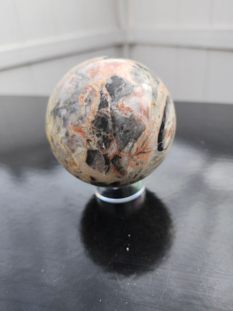 crystals spheres towers gemstones geodes skulls Amathyst rose quartz