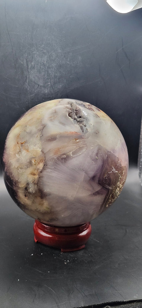 Massive druzy agate sphere! 4.14 pounds, 109mm, 4.2 inches