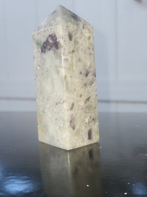 Opalized fluorite tower!1 8.5 ounces, 98mm, 3.8 inches