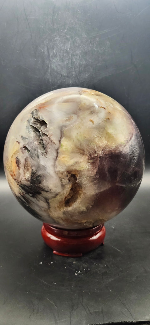 Massive druzy agate sphere! 4.14 pounds, 109mm, 4.2 inches