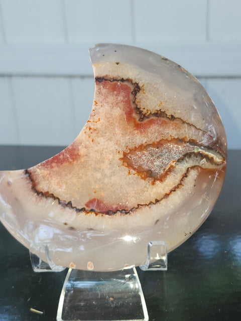 Druzy agate moon! 10 ounces, 4.7 inches tall, 3 inches wide