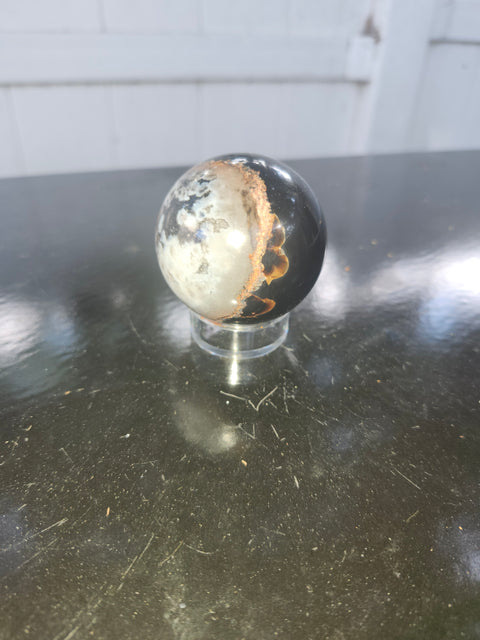 Agate sphere! 5 ounces, 48.1mm, 1.89 inches
