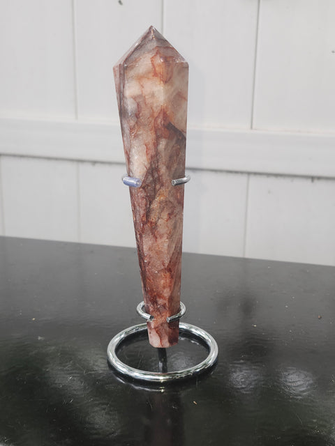 Fire quartz scepter! 7 ounces, 6.5 inches tall