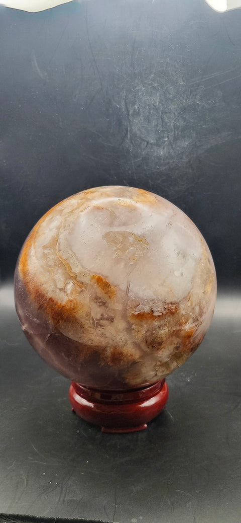 Massive druzy agate sphere! 4.1 pounds, 102.2mm, 4 inches