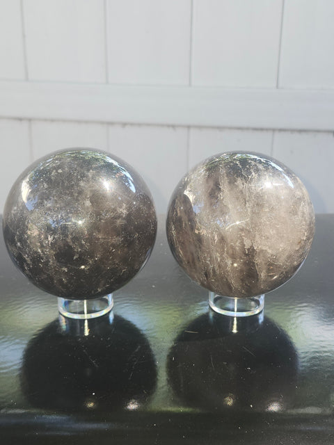 Smoky quartz sphere! 1.9 pounds, 79mm, 3.1 inches
