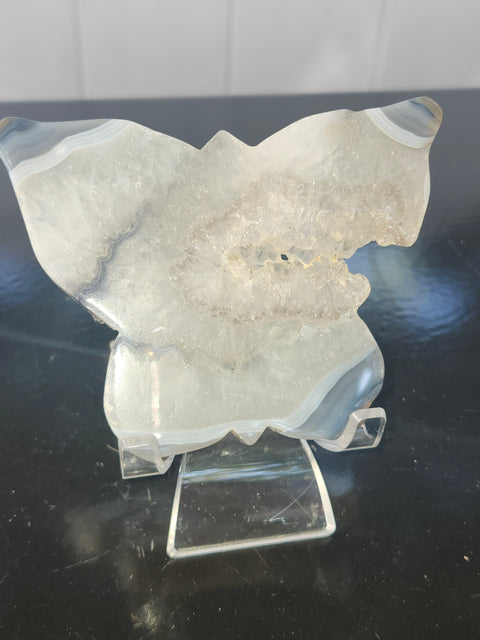 Druzy agate butterfly! 3.7 inches wide,.2.7 inches tall, 5.6 ounces