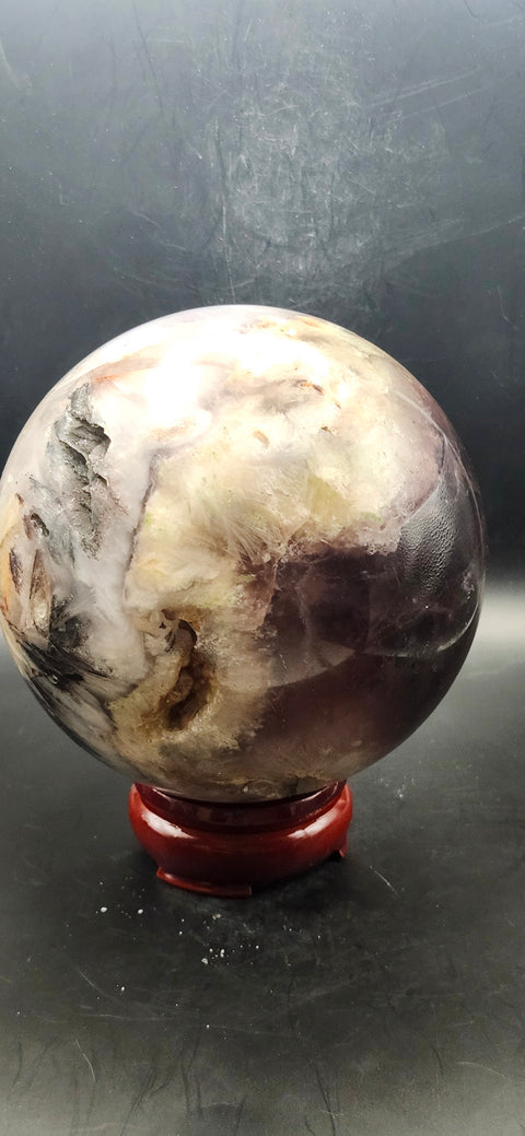 Massive druzy agate sphere! 4.14 pounds, 109mm, 4.2 inches
