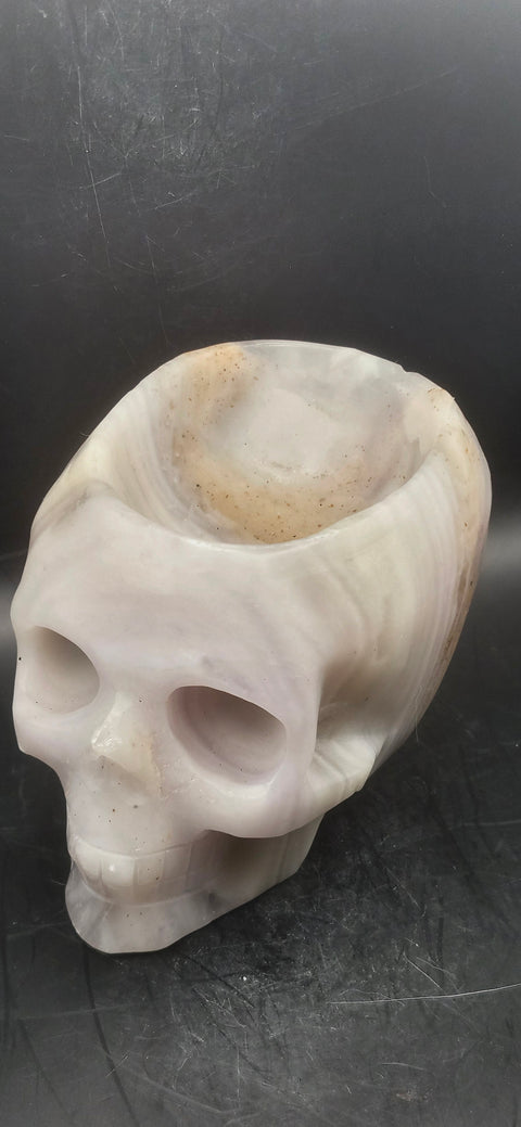 Striped calcite skull offering bowl! 2.13 pounds, 5 inches long 4 inches wide