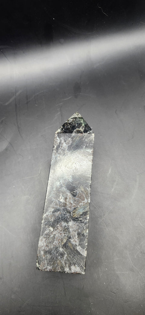 Afrvedsonite tower! 6.2 ounces, 4.25 inches
