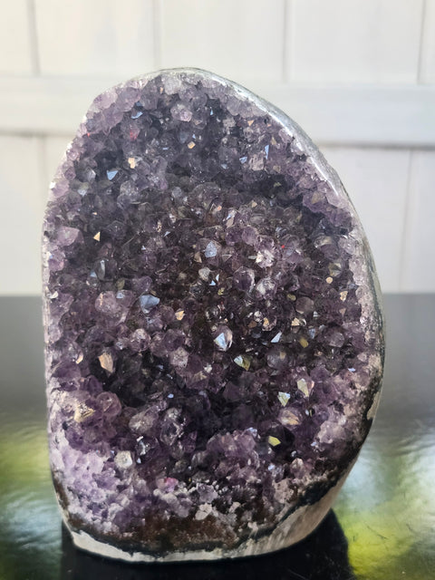 Amethyst cut base free form! 2.4 pounds, 4.7 inches tall 3.3 wide