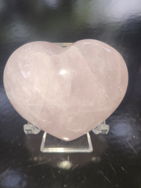 Rose quartz heart! 5 ounces, 2.6 inches wide, 2.3 inches tall