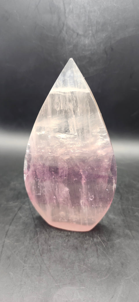 Florite tear tower! 4.3 inches tall, 2.3 wide, 8.3 ounces