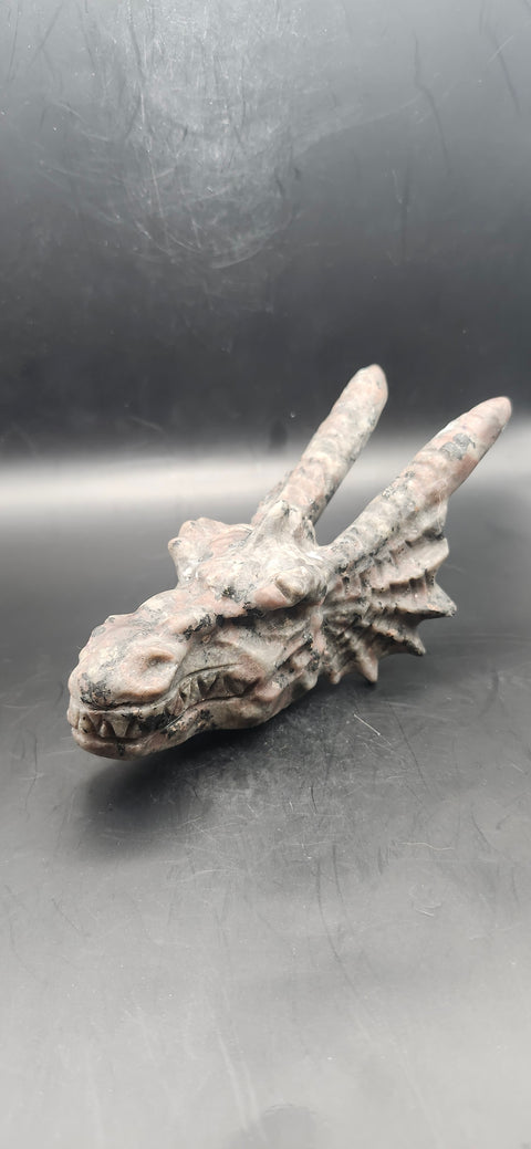 Flame stone dragon skull! 8 ounces, head to horn 5 inches
