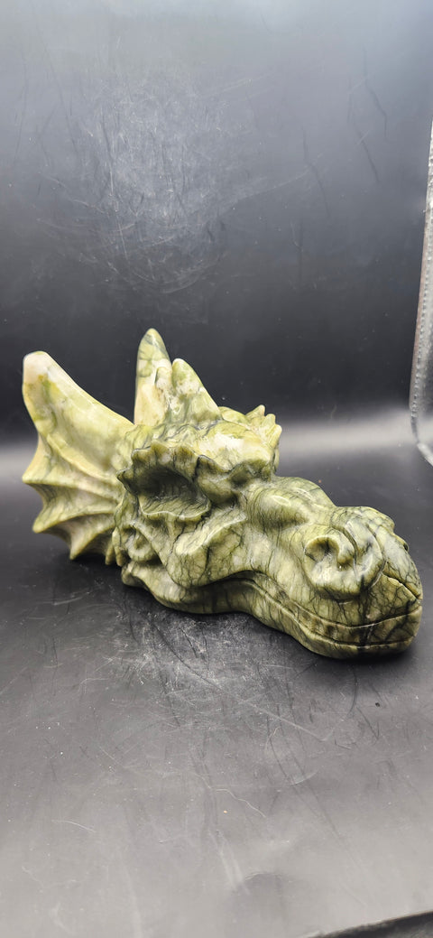 Serpentine dragon skull! 1.12 pounds, 4.5 inch head, 6.5 nose to horn