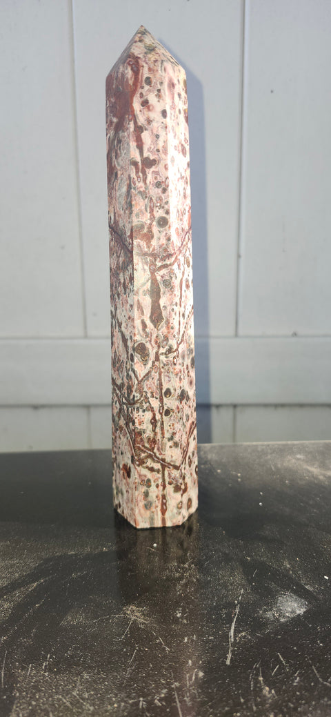 Leopard skin japer tower! 8 inches tall, 13.2 ounces!