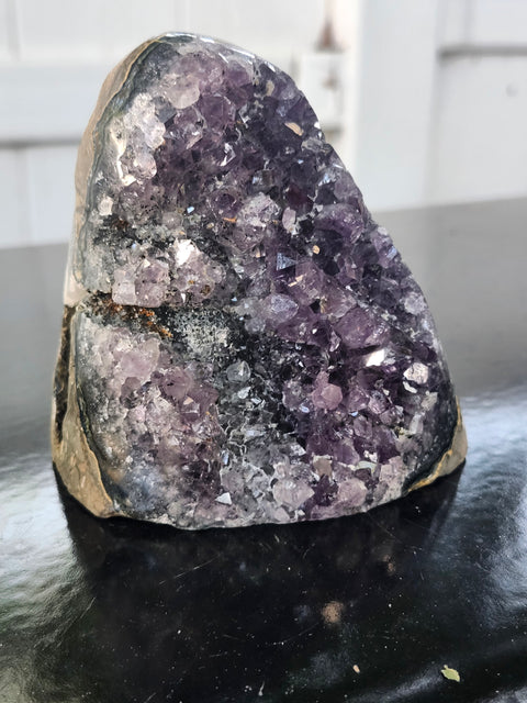 Amethyst cut base free form! 1.1 pounds, 3.7 inches tall, 3.1 wide