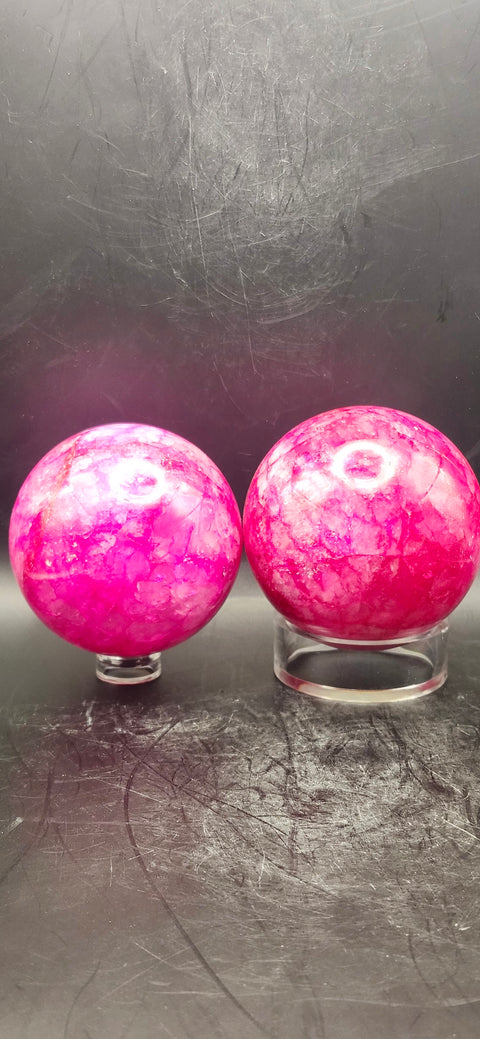 Pink crackle quartz sphere! Uv reactive, 58.5mm, 2.3 inches, 9.8 ounces