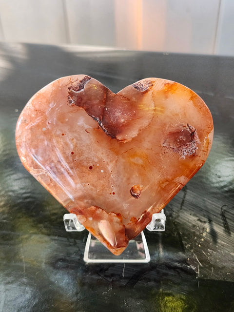 Snakeskin agate heart! 5.4 ounces, 3.4 inches tall, 3.1 inches wide
