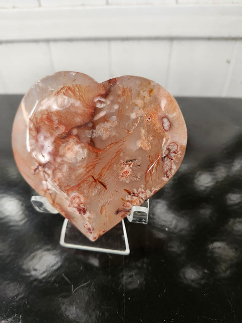 Druzy agate heart! 7 ounces, 3.5 inches