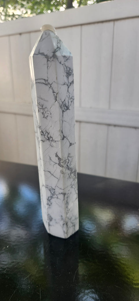 Large howlite tower, 7.5 inches, 1.4 pounds