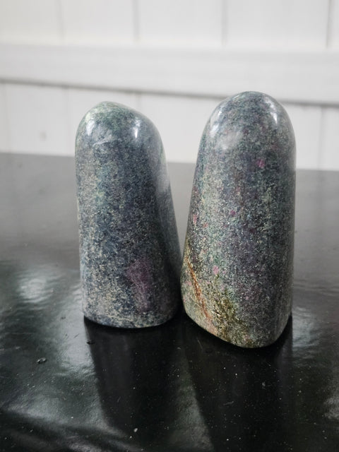 Ruby in kyanite free form!! 7 ounces, 2.7 inches!!