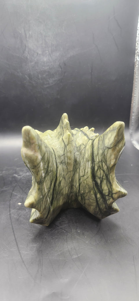 Serpentine dragon skull! 1.12 pounds, 4.5 inch head, 6.5 inch nose to horn
