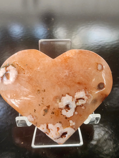Ferruginous quartz heart! 5.5 ounces, 3.2 inches wide, 2.8 tall