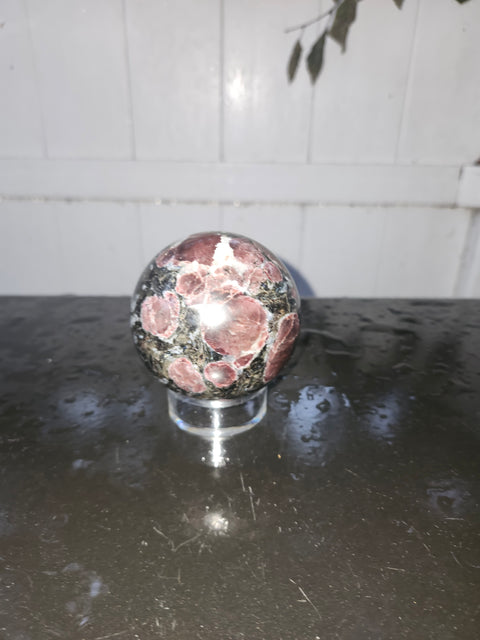 1.5 pound, 69.6mm, 2.74 inch Astrophyllite garnet fireworks sphere
