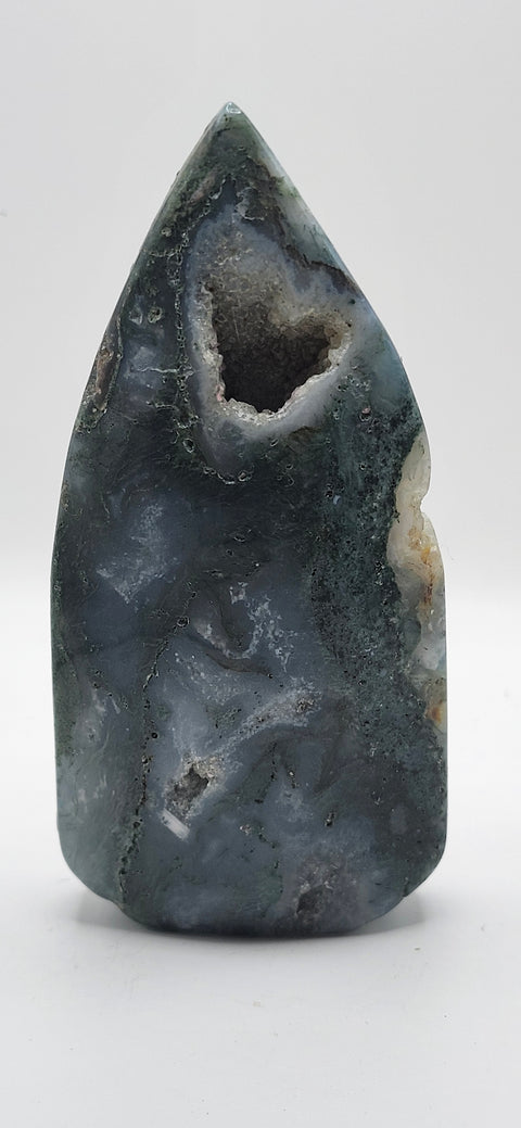 Druzy Moss agate tear tower! 5.5 inches 8.5 ounces