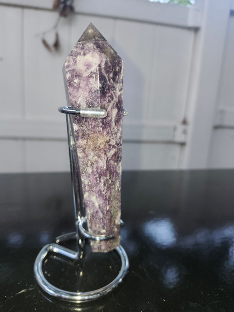 Lepidolite scepter! 5.8 ounces, 5 inches