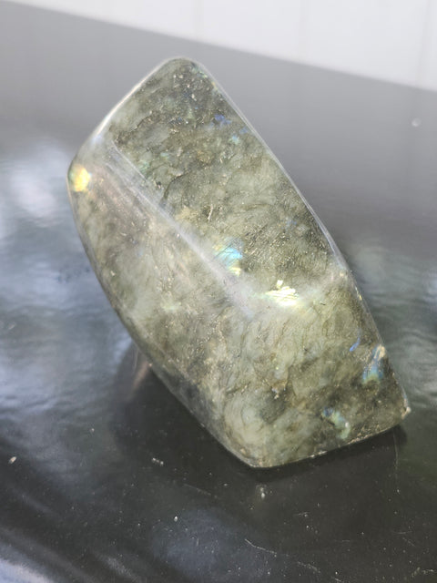 Labradorite free form!! 1.1 pounds, 3.8 inches wide, 2.9 inches tall