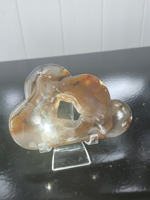 Druzy agate cloud! 6.4 ounces, 5.2 inches wide, 3.6 tall
