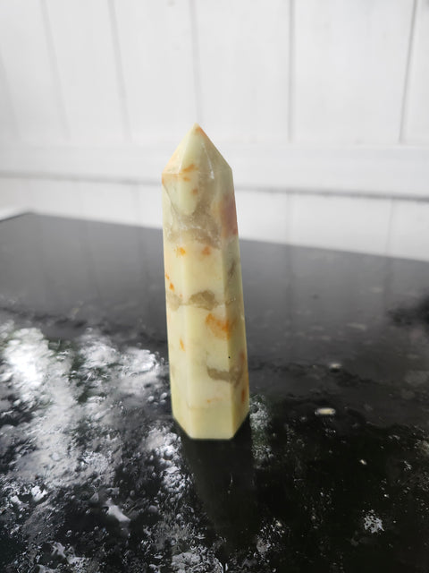 Olive opal tower! 3.5 inches, 2.5 ounces
