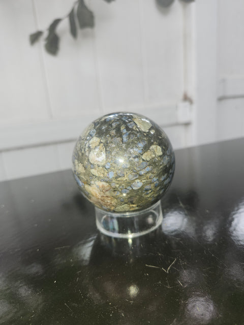 Llanite que sera sphere! 13 ounce 64.7mm, 2.55 inch