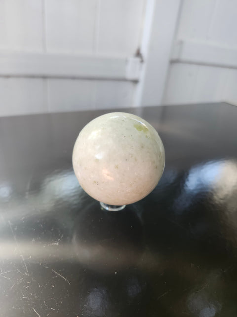 Serpentine sphere! 7 ounces,51.4mm, 2 inches