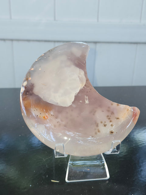 Druzy agate moon! 10 ounces, 4.7 inches tall, 3 inches wide