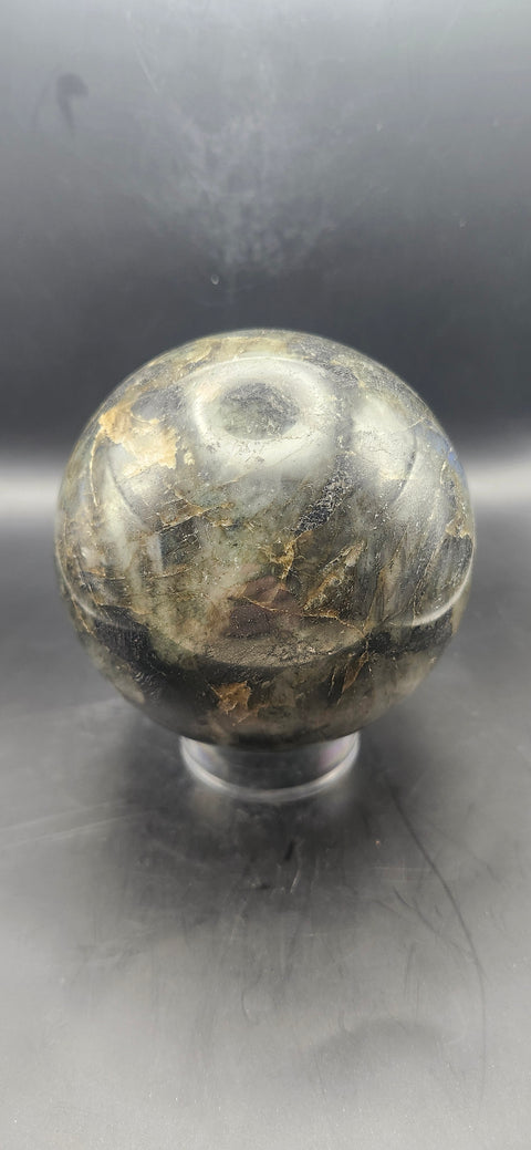 Large labradorite sphere. 88.5mm, 3.48 inches, 2.4 pounds!