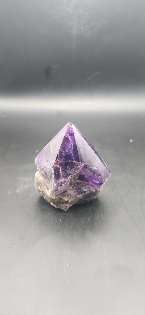 Dark amethyst polished top point! 3.8 ounces!
