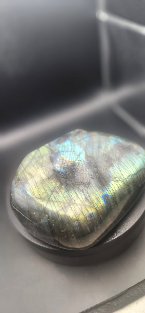 Labradorite free form! 1.11 pounds, 4.7 inches wide by 3.5 tall