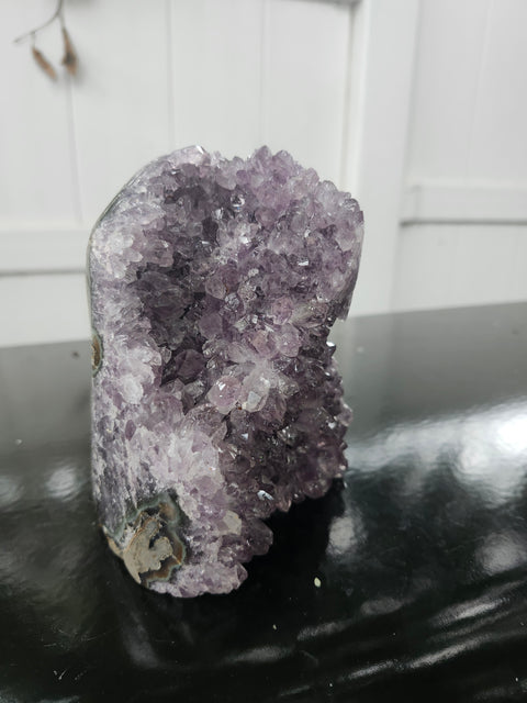Amethyst cut base free form! 2.4 pounds, 4.5 inches tall, 3.3 inches wide