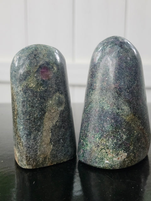 Ruby in kyanite free form!! 7 ounces, 2.7 inches!!