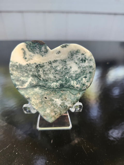 3.5 ounce moss agate heart