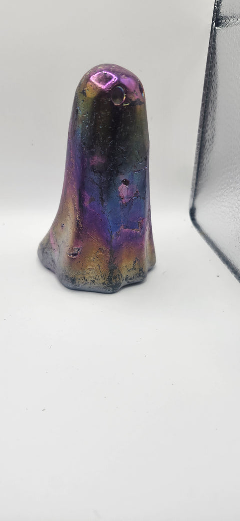 Aura Quartz tower uv reactive! 12 ounces 5 inches tall