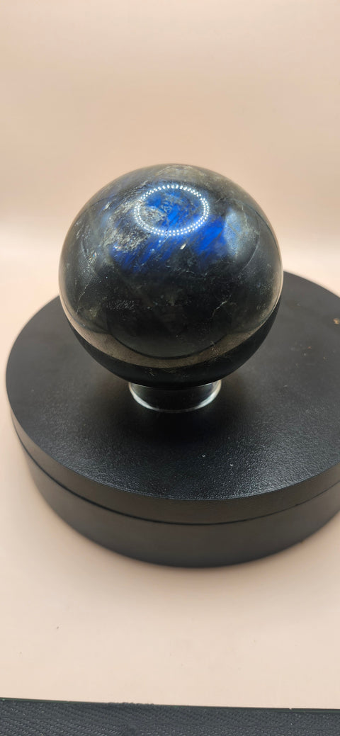 Labradorite sphere! 65mm, 2.5 inches, 14 ounces blue flash