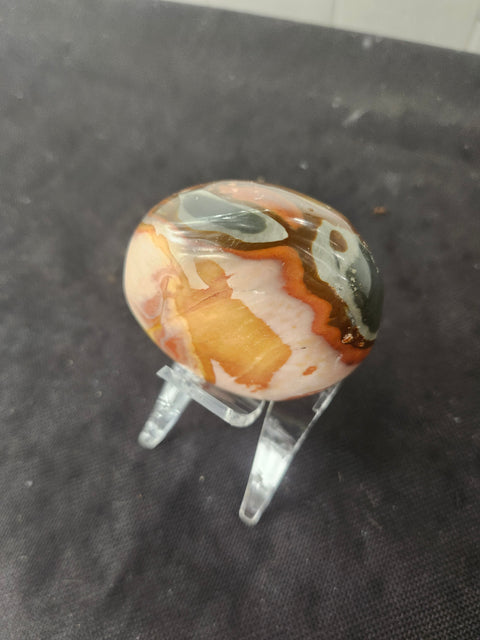 Polychrome jasper palm stone 6.5 ounces, 2.75 inches