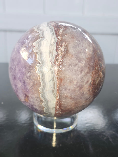 Amethyst lace agate sphere! 1.15 pounds, 85mm, 3.3 inches