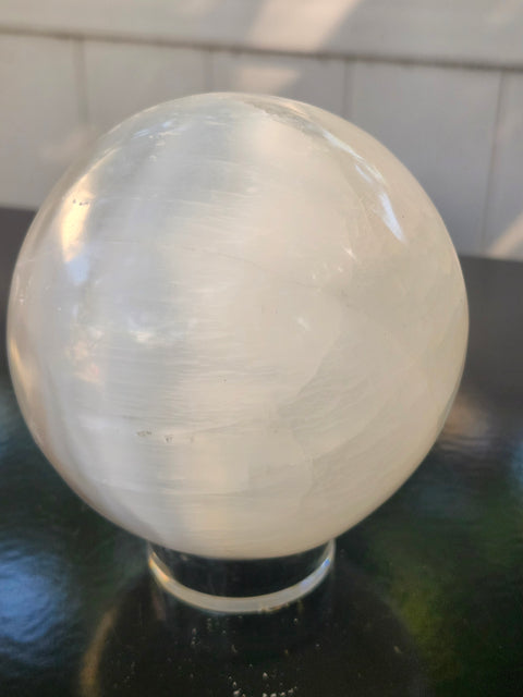 Selenite sphere! 2.3 pounds, 90mm, 3.57 inches