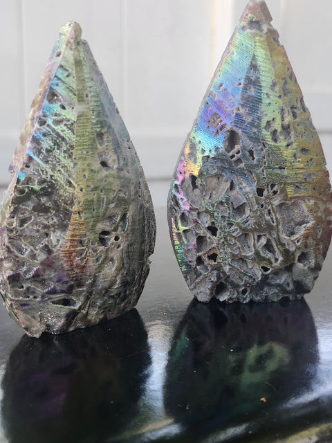 Druzy aura quartz tear tower! 3.4 inches, 3.4 ounces